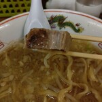 ラーメン二郎 - ビール飲みたい！