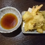 大衆酒場 ゑびす - 天ぷら盛り合わせ