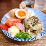 朝めし酒場 ナニコレ食堂 - 