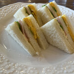 Cafe Nanohana Batake