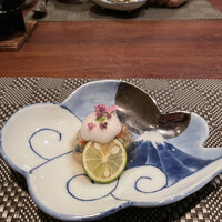 日本料理 初海 - 