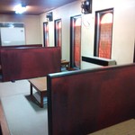 大門 - 可動式座敷席