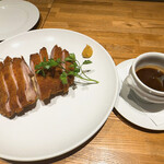 洋食 おがた - 熊本地鶏のカツレツ