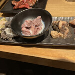 Yakiniku Nikushoku - 