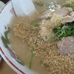 江ちゃんラーメン - 胡麻多めでーーす♪