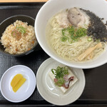 鯛丸 - 鯛めし定食