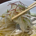 東海道ラーメン 太光庵 - 野菜リフト