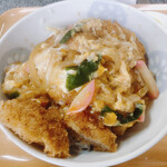 大学食堂 - カツ丼¥800