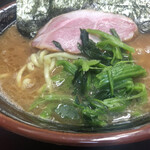 家系ラーメン とらきち家 - 