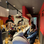 中華蕎麦 無冠 - 内観