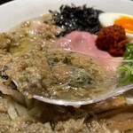 中華蕎麦 無冠 - 牡蠣とキノコのアヒージョ