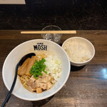 RAMEN MOSH - 