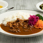 Beef tendon curry