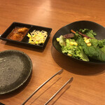 Yakinikuyamato - サラダ