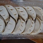 湘南茅ヶ崎 幸福餃子 - 冷凍餃子