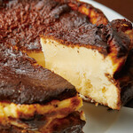 [Homemade] Basque-style cheesecake