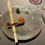 茶禅華 - 鳩のモモ肉