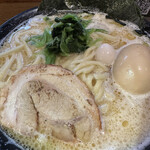 濃厚豚骨ラーメン 濱虎家 - 