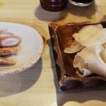 コロナ食堂 - 料理写真:前菜の漬物