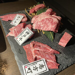 Sumibiyakiniku Hiyoriya - 