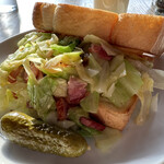 TOM’S SANDWICH - 期間限定キャベツ＆ベーコン