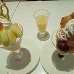 タカノフルーツパーラー - 上から