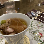 トゥ・ラ・ジョア イズム - 