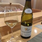 鮨 乃すけ  - 白ワイン（シャブリ）