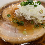 創作麺工房 鳴龍 - とろけるバラロールチャーシュー