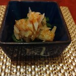 Kaichi - お通し(小松菜漬&梅軟骨)