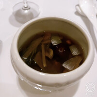 カントニーズ 燕 - 