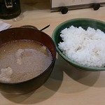 Maru ichi - 味噌汁とご飯