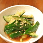 豚小家 - ピリ辛きゅうり　280円