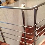 TRATTORIA ROMANO - 会談を下っていきます