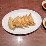 シャンハイ ファン ダイニング 楼蘭 - 焼餃子