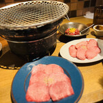 YAKINIKU & WINE TO-KA HANARE - 