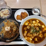 Taiwan Yakishou Rompo Ui-Ron - 麻婆らーめん黒炒飯定食