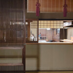 御料理 光安 - 1日2組。静かで品があり落ち着いている