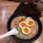 らーめんと石焼めし 若虎 - 