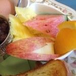 あんじゅ - 豪華フルーツ4点盛り、スイカ、オレンジ、りんご、パイン