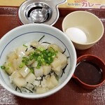 Nakau - 漬け烏賊(いか)ユッケ丼