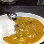 Spicy Curry すぎもん - ブロッコリートッピング