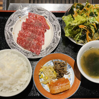 焼肉一頭両騨 町田本店 - プライムハラミ定食