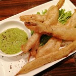 BEER CAFE GAMBRINUS - 小穴子の唐揚げバジルソース