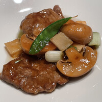 中国料理 四川 - 牛ロースのカキソース炒め