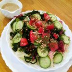 Endoresu - ツナと海草のサラダ