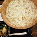 Marugame Seimen - フェアで 釜揚げうどんは「大」へのサイズアップが無料だった。