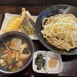 武蔵野うどん じんこ - 