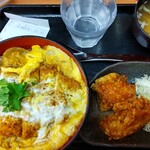 Karayoshi - かつ丼セット 979円、ご飯大盛り 33円