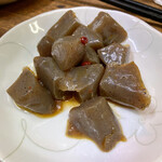 まくら とよかつ - ピリ辛こんにゃく